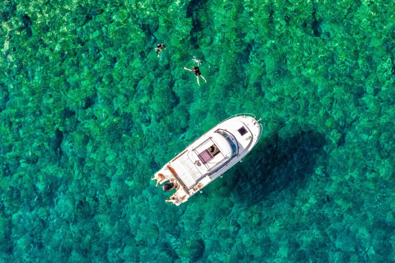 Phu Quoc Private Yacht Charter | Merry Fisher 795 - EM TRIP