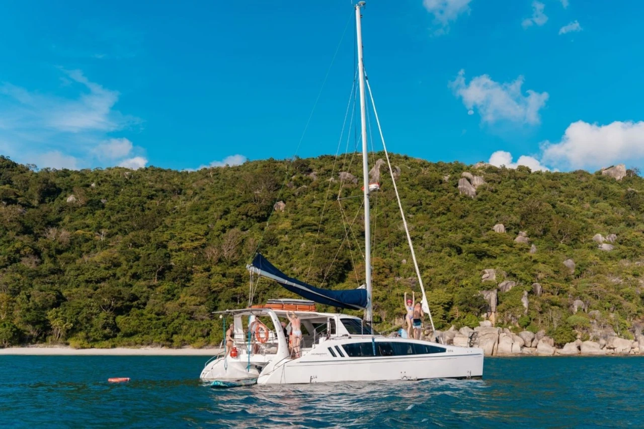 Sailing Yacht 1160 - Silver