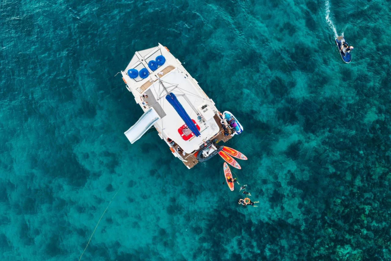 Sailing Yacht 1360 - Coral