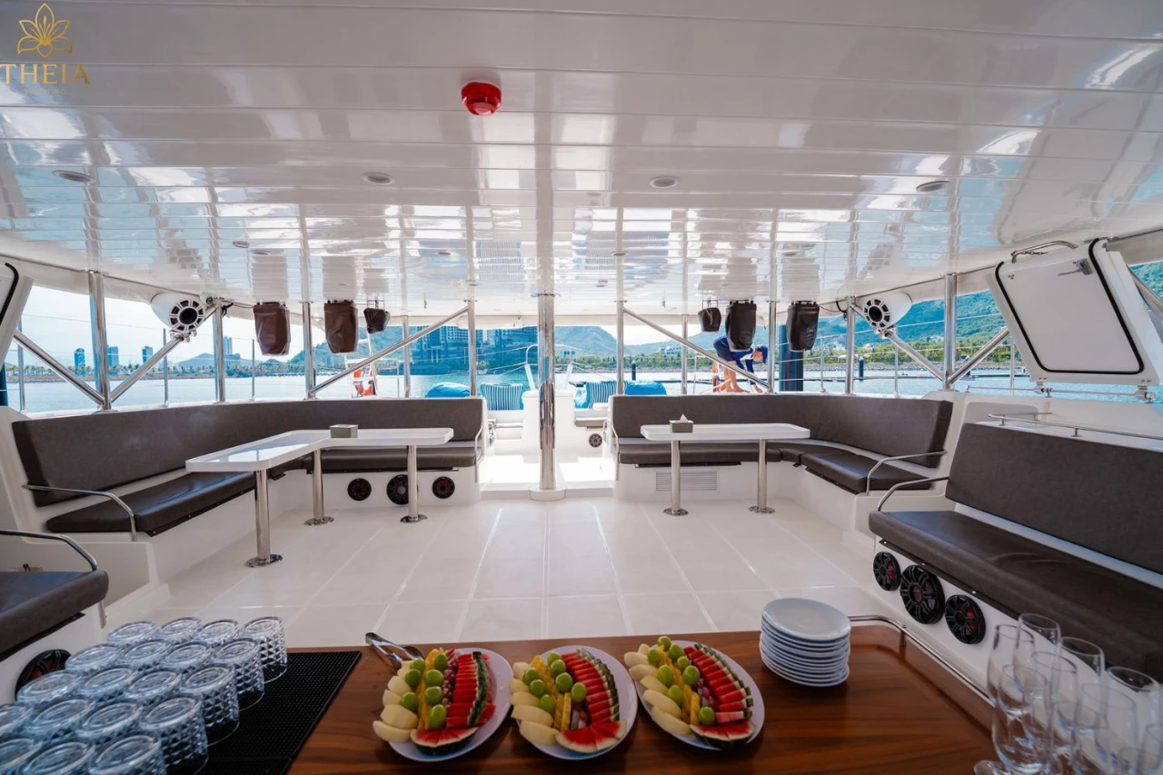 Sailing Yacht 1580 - Onyx