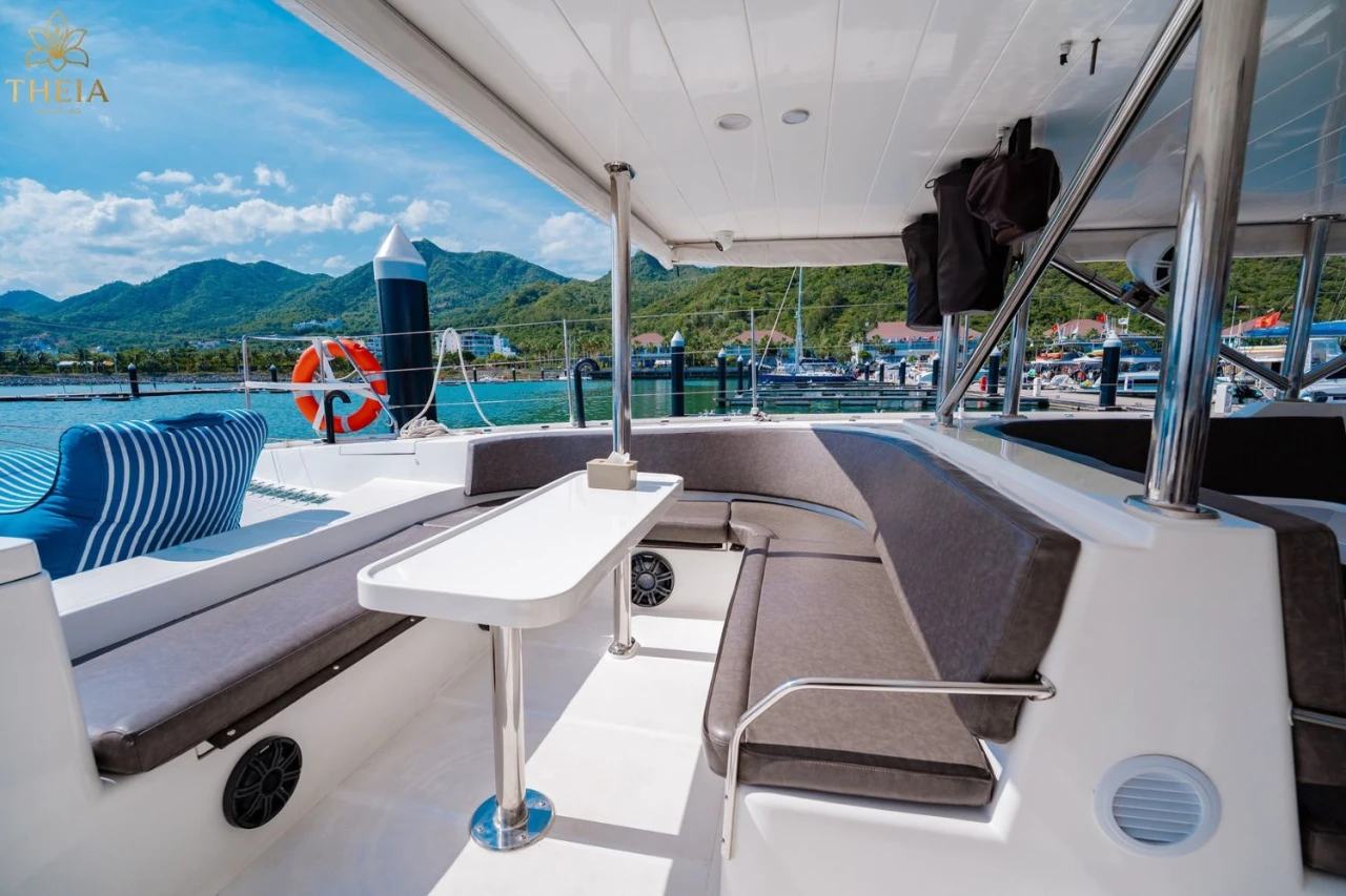 Sailing Yacht 1580 - Onyx